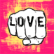 Poing "Love" frappant votre �cran